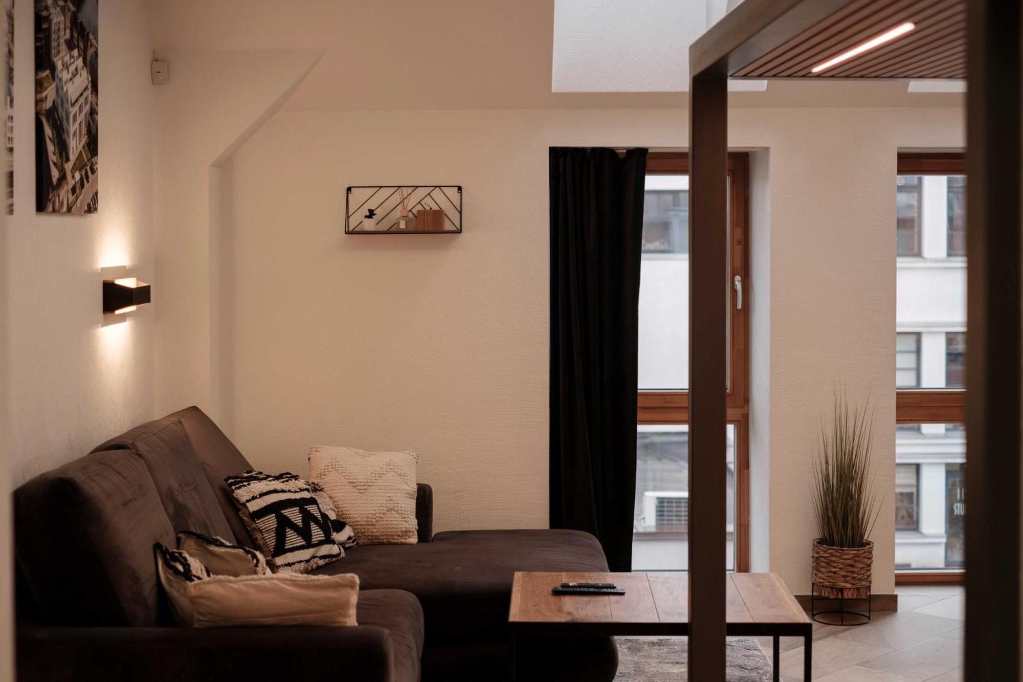 King Mindaugas Apartments 카우나스 외부 사진
