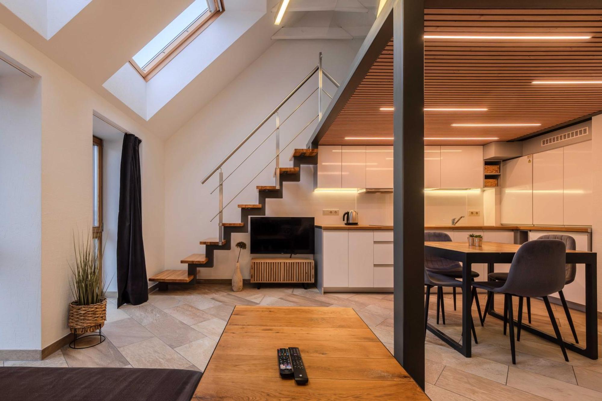 King Mindaugas Apartments 카우나스 외부 사진